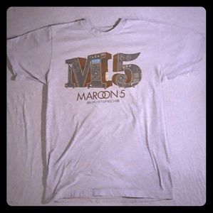 Maroon 5 World Tour 2015 TShirt - Official Merch